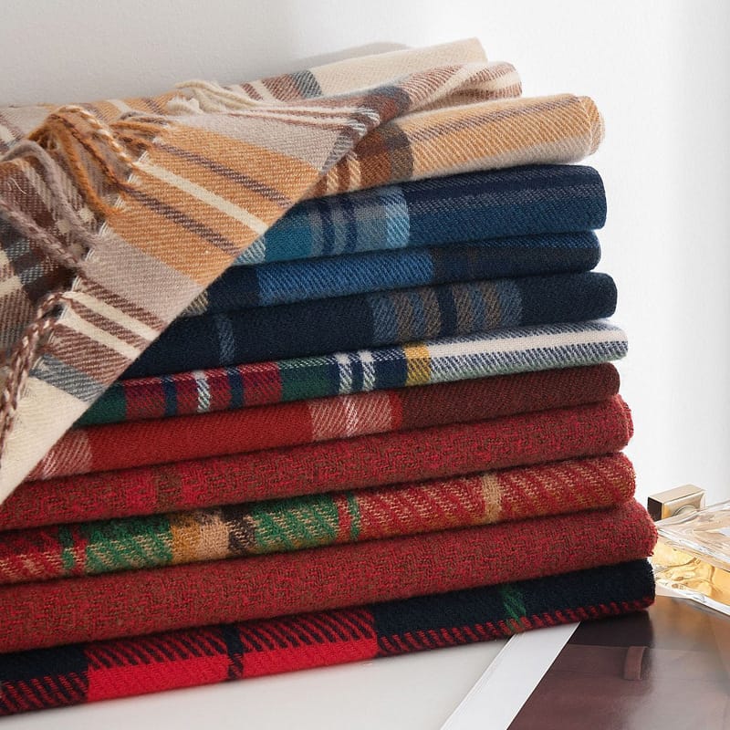 Stylish And Simple Womens Faux Cashmere Plaid Scarf - Image 4