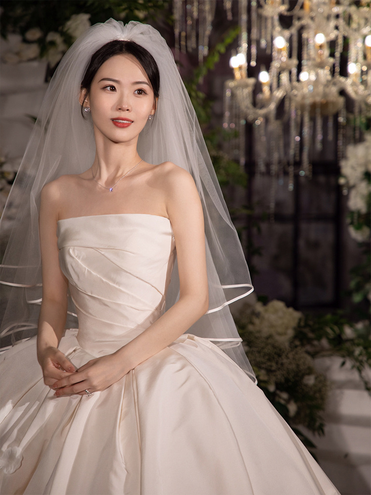 Women's Satin Tube Top Simple Elegant French Style Large Tail Elegant Wedding Dress - Image 5