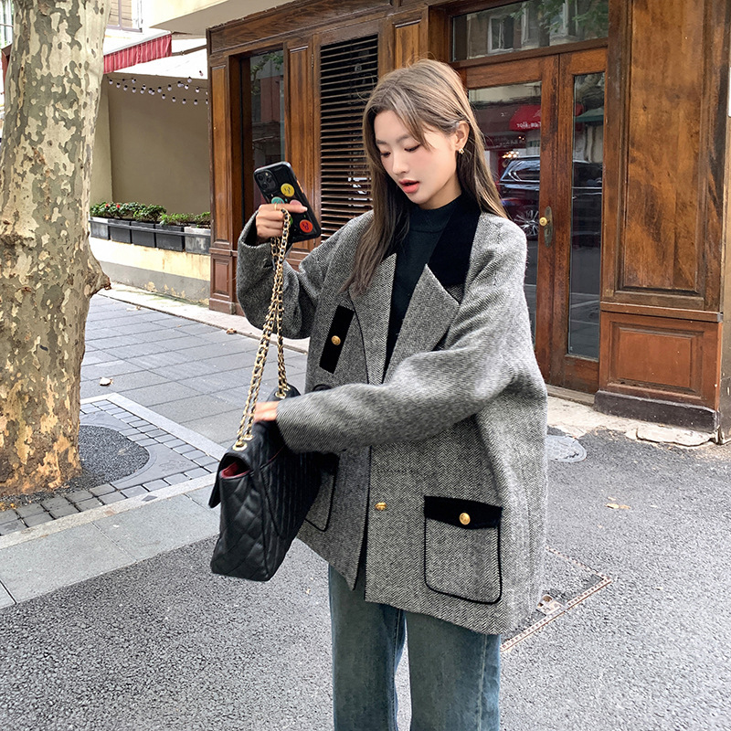 Gray Niche Design Wool Blazer For Women - Image 6