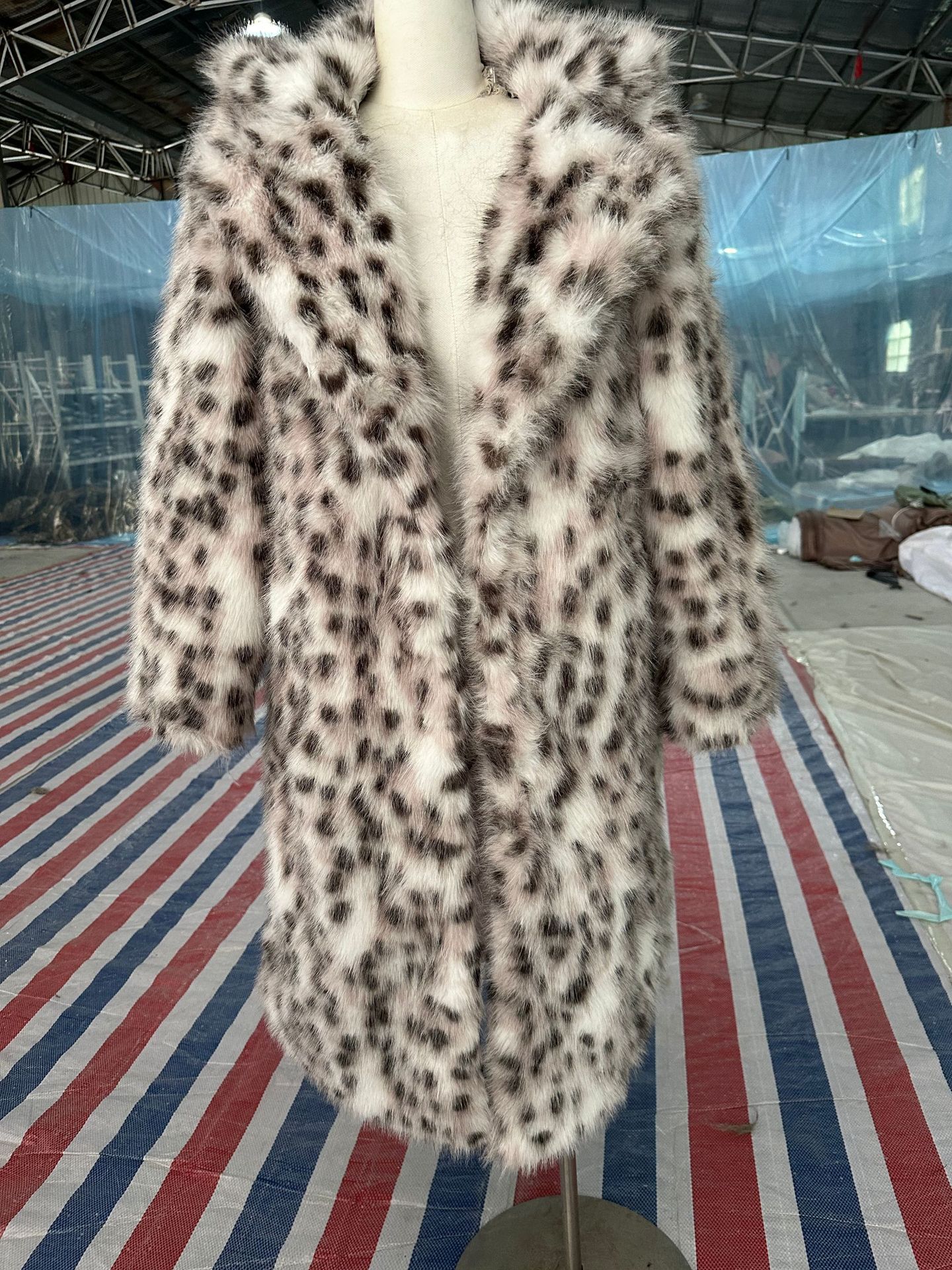 Laid-back Style Fox Fur Coat Faux Fur Brown - Image 4