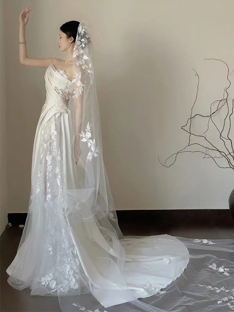 Satin Lace Wedding Veil Tube Top Fishtail Wedding Dress - Image 5