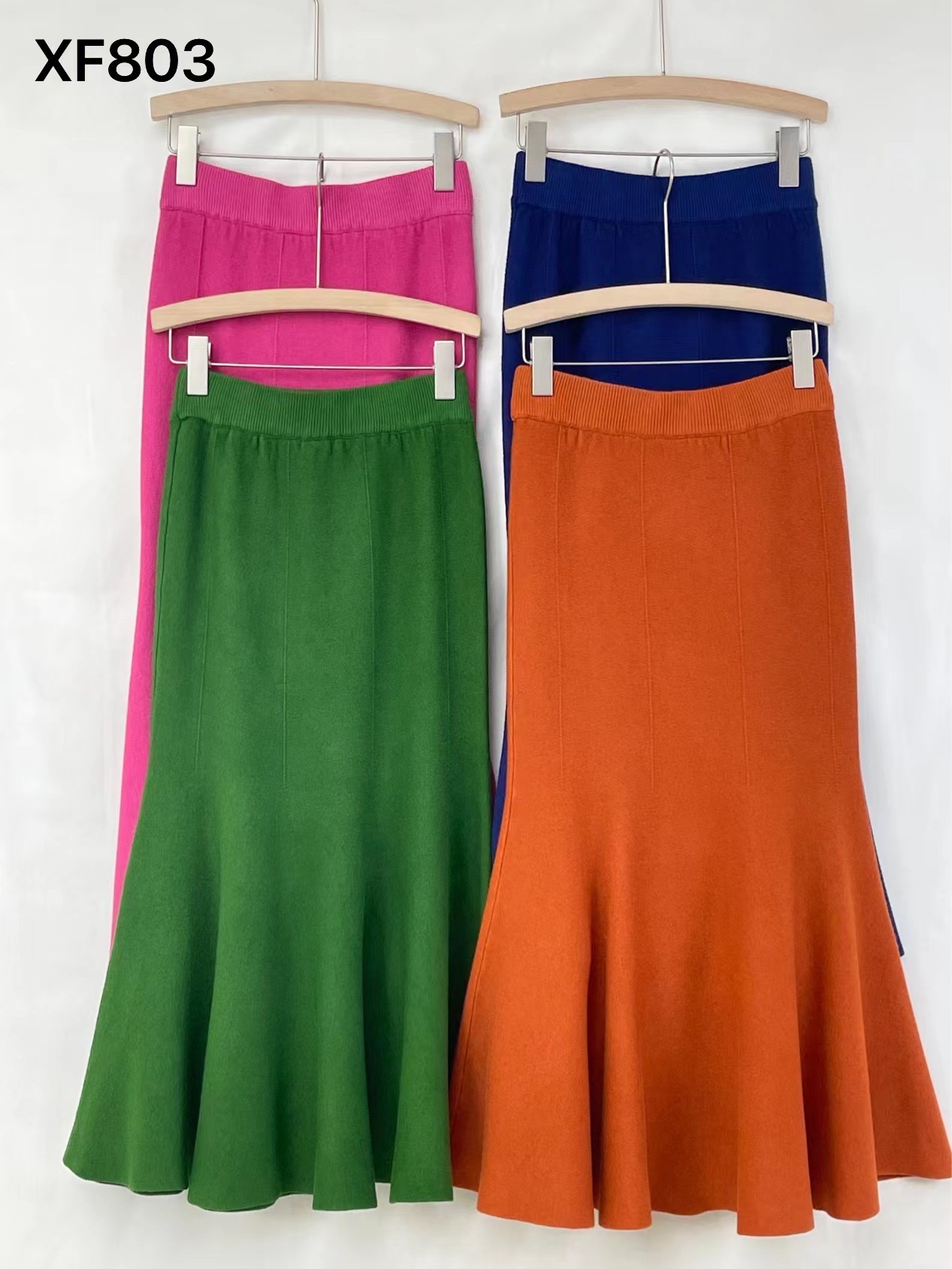 Womens Solid-Colored French-Style Retro High-Waist Knitted Fishtail Skirt - Image 4