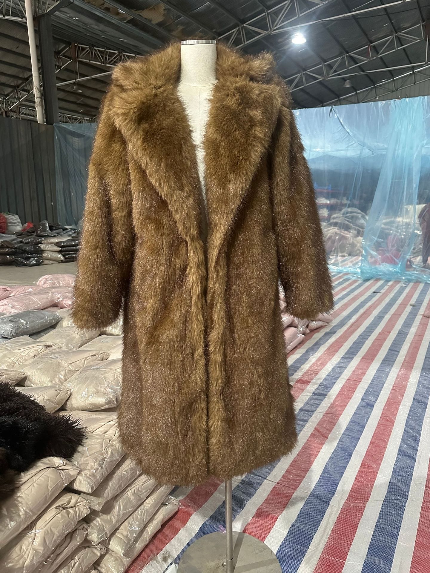 Laid-back Style Fox Fur Coat Faux Fur Brown - Image 9
