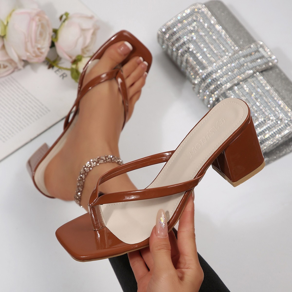 Women's Fashion Plus-Size High-Heel Flip-Flops - Image 3