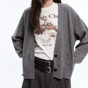 Korean-style Simple Solid-color V-neck Two-button AutumnWinter New Knitted Cardigan